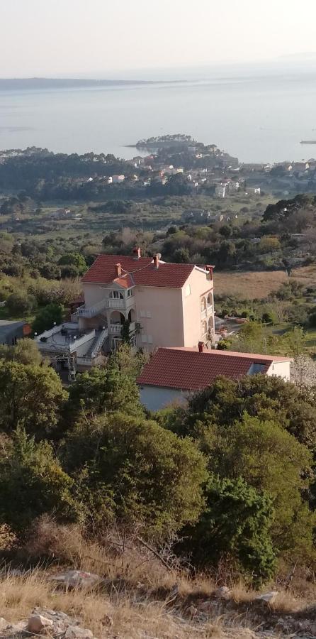 Apartments Tinjarosa Mundanije Екстер'єр фото