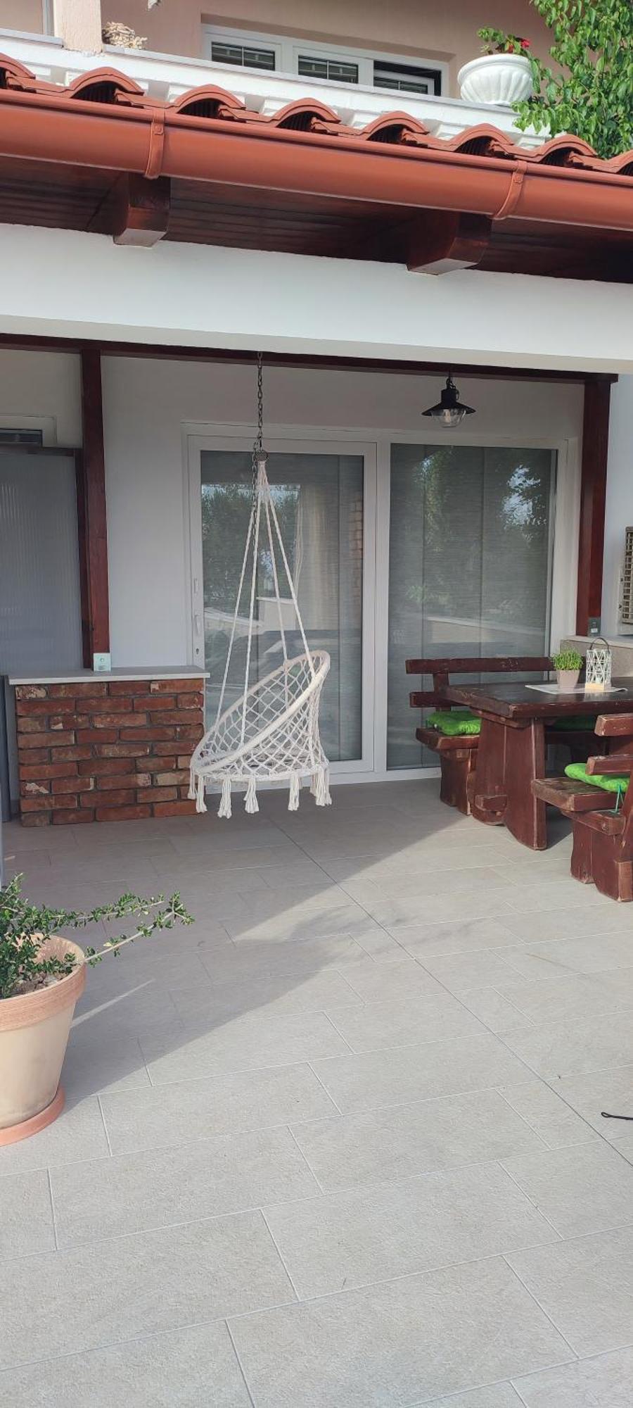 Apartments Tinjarosa Mundanije Екстер'єр фото