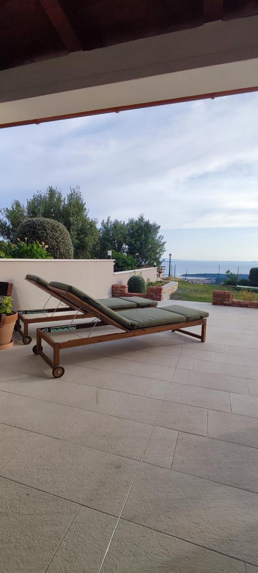Apartments Tinjarosa Mundanije Екстер'єр фото