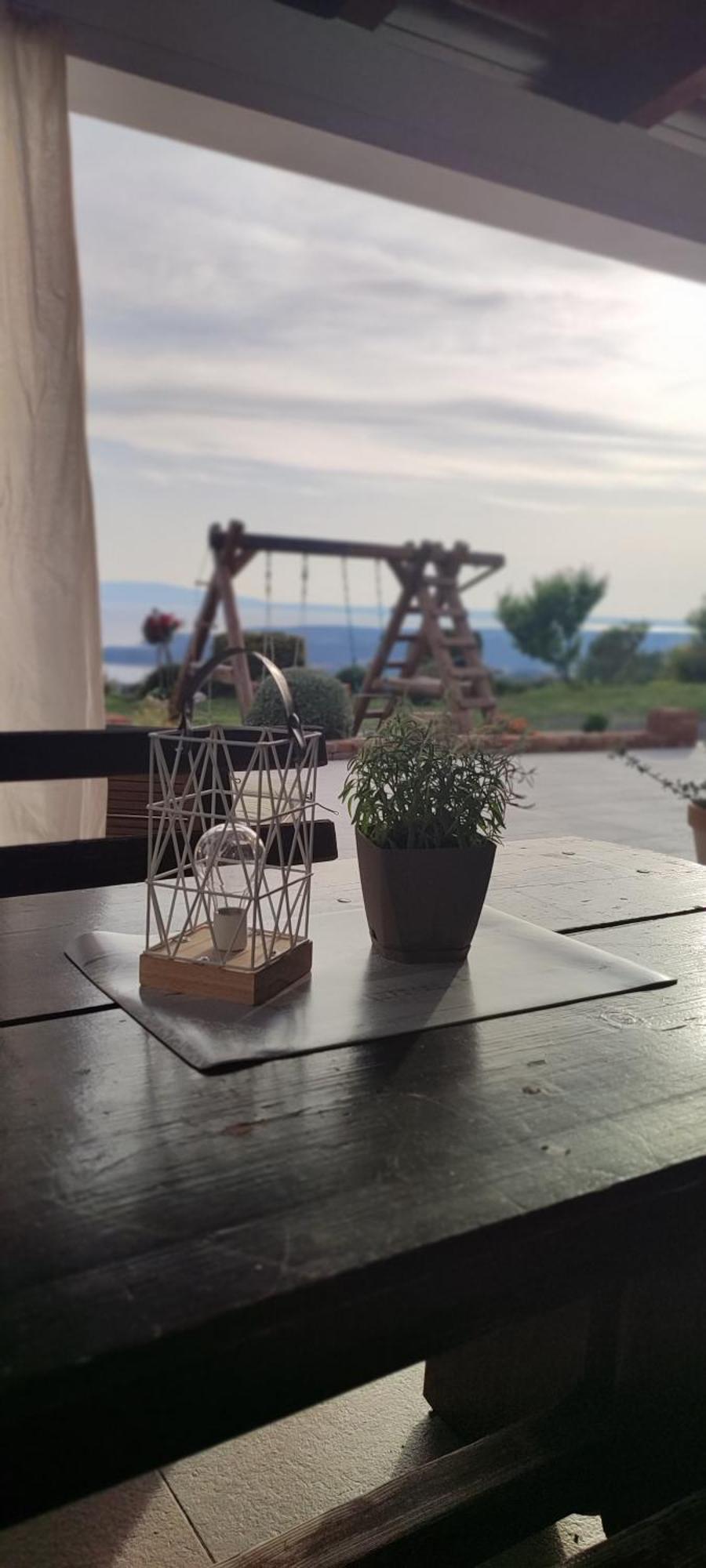 Apartments Tinjarosa Mundanije Екстер'єр фото