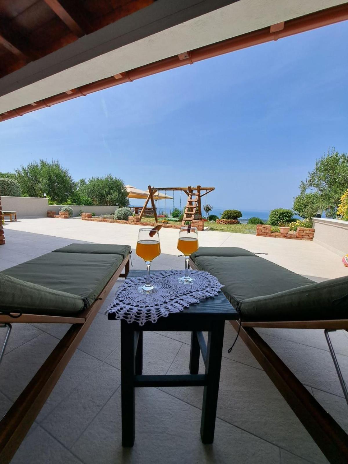 Apartments Tinjarosa Mundanije Номер фото